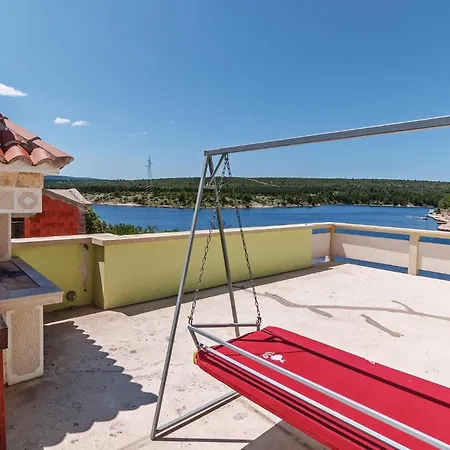 아파트 Ribnica-krusevo With Sea View Viii Anić